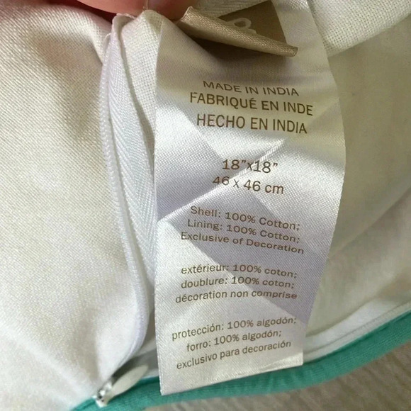 Pottery Barn Teen  Cushion Pillow Be a Dreamer - Picture 3 of 4